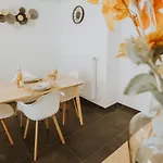 Oasi With Parking And Terrace By Interhome Apartamento *
