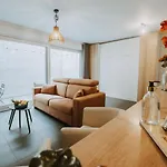 Oasi With Parking And Terrace By Interhome Apartamento